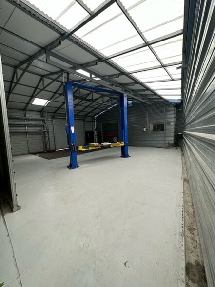 More Photos Of 3425 Ettie St, Oakland Warehouse For Lease