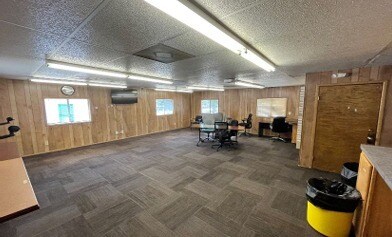 More Photos Of 928 S 1st St, Conroe Industrial For Sale