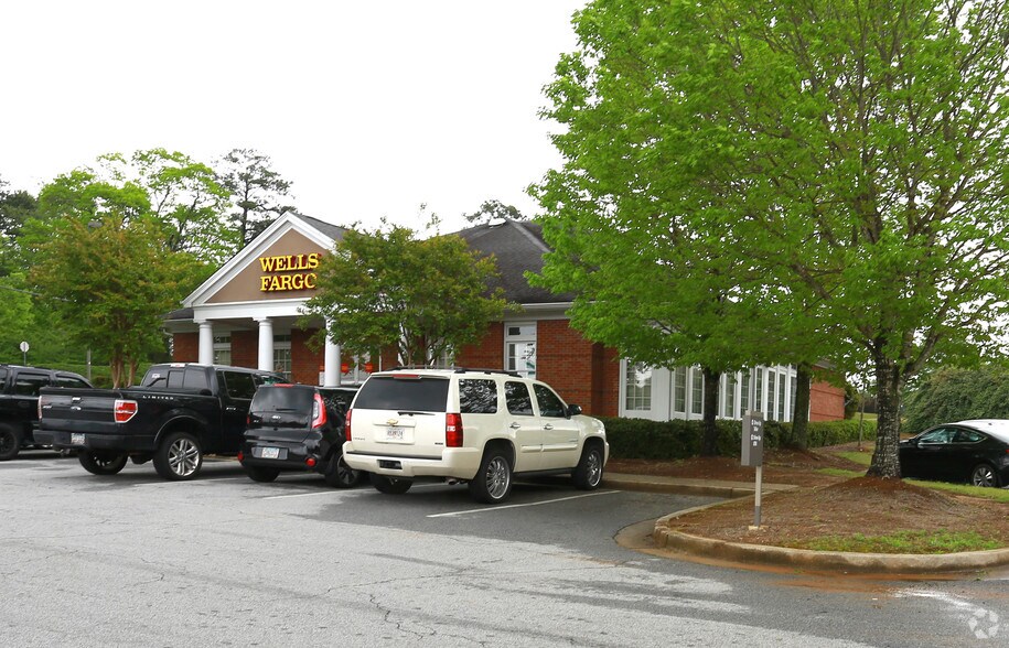 More Photos Of 3298 Highway 5, Douglasville Bank For Sale