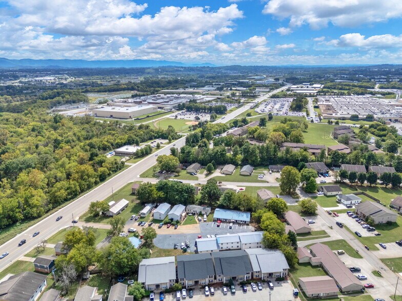 More Photos Of , Maryville Multifamily For Sale