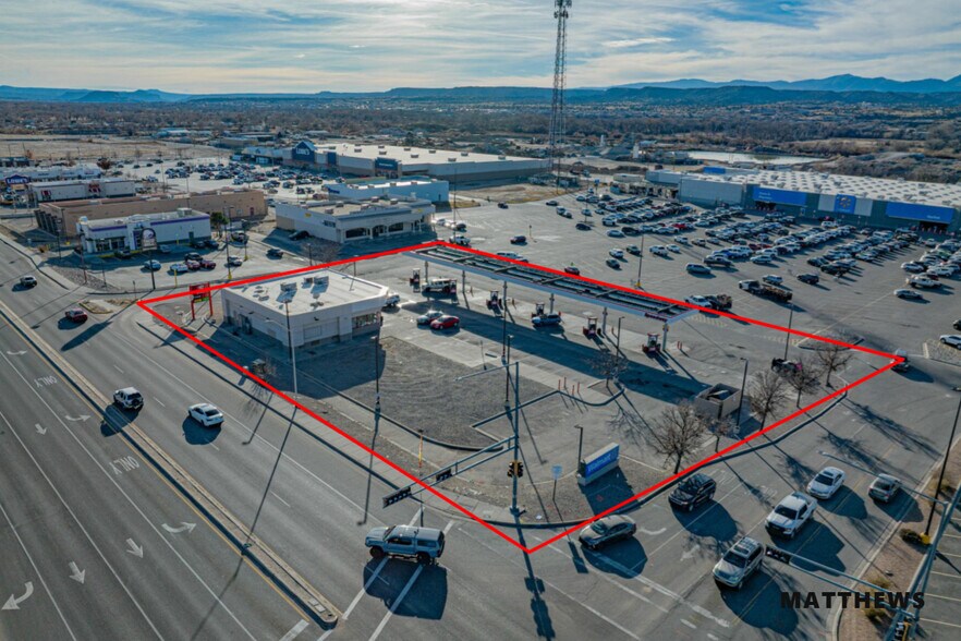 More Photos Of 1616 N Riverside Dr, Espanola Service Station For Sale