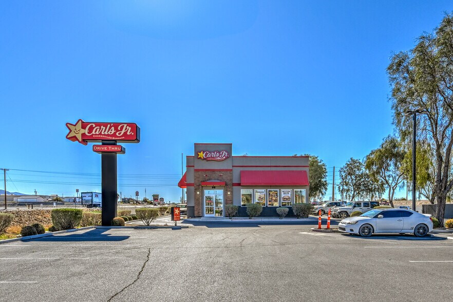 Primary Photo Of 500 S Highway 160, Pahrump Fast Food For Sale