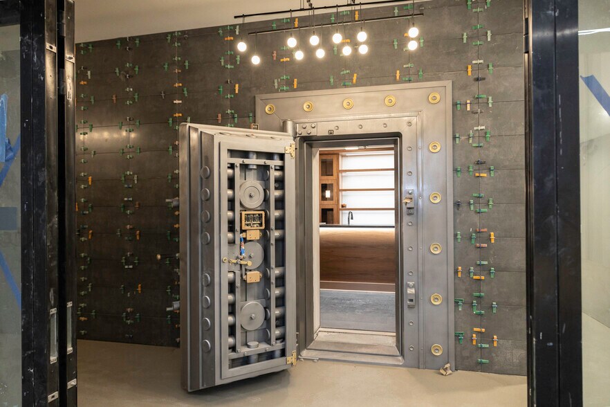 More Photos Of 2003 Morris Ave, Union Township Apartments For Sale