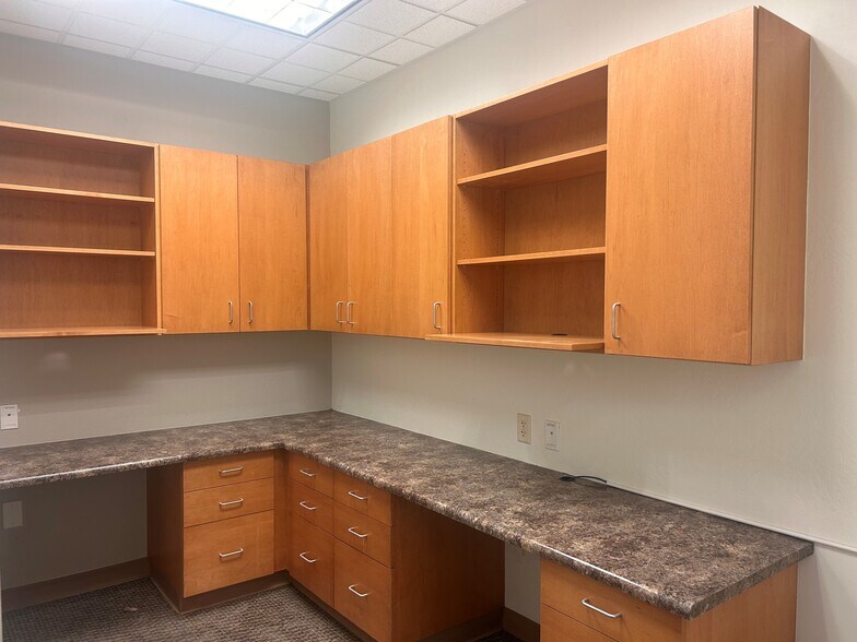 More Photos Of 1501 S Yale St, Flagstaff Medical For Lease