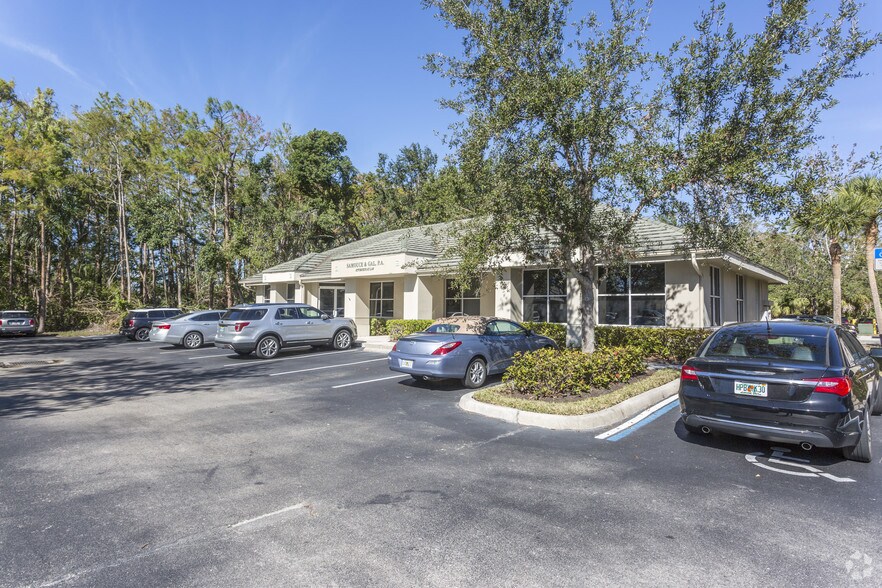 More Photos Of 5405 Park Central Ct, Naples Office For Lease
