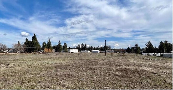 More Photos Of 606 S Main St, Deer Park Land For Sale