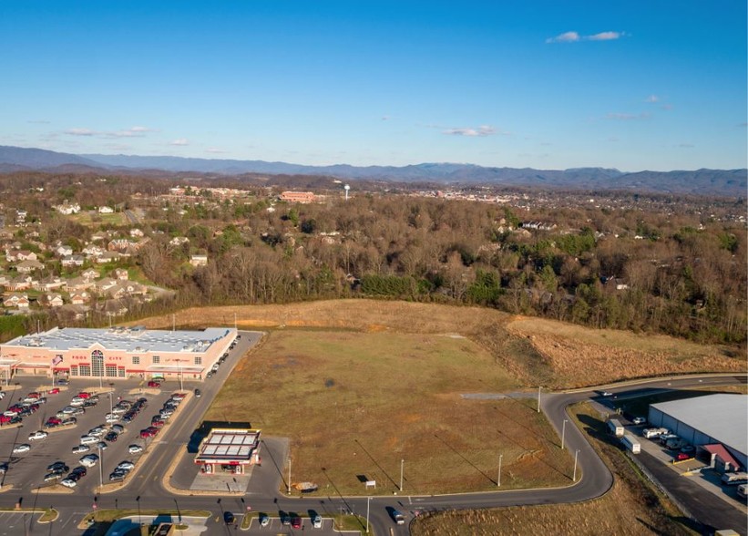 Primary Photo Of 922 State Of Franklin Rd N, Johnson City Land For Sale