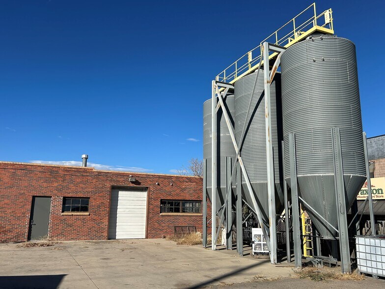 More Photos Of 4801 Jackson St, Denver Manufacturing For Sale