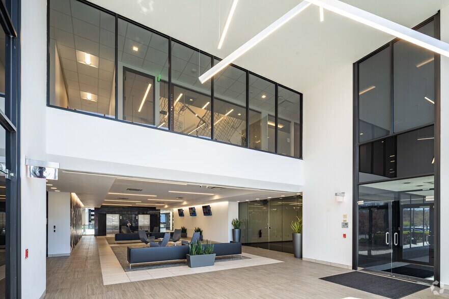 More Photos Of 100 Matawan Rd, Matawan Office For Lease