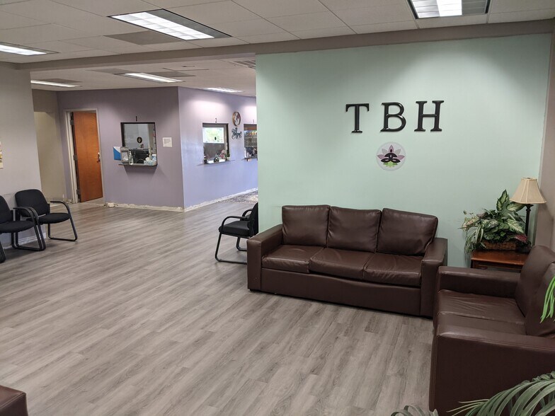 More Photos Of , Burlington Unknown For Sale