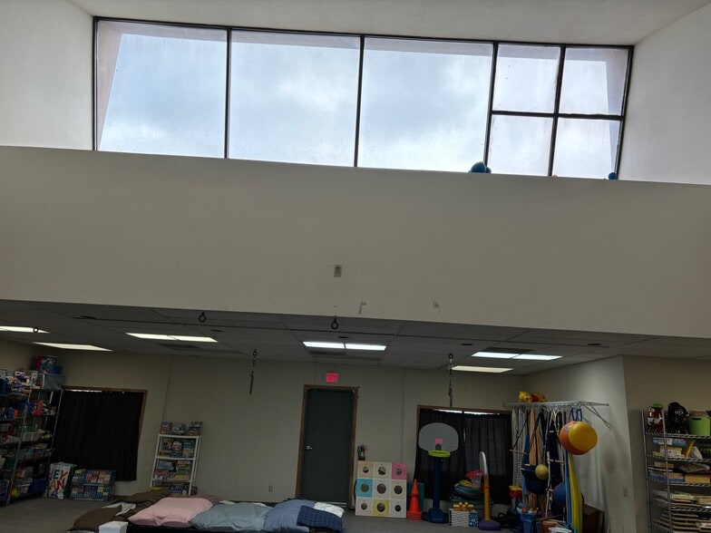 More Photos Of 4713 Yosemite Blvd, Modesto Bank For Sale