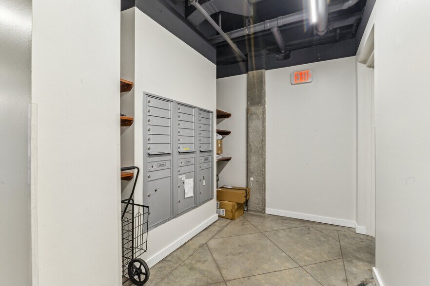 More Photos Of 8616 Oak St, New Orleans Apartments For Sale