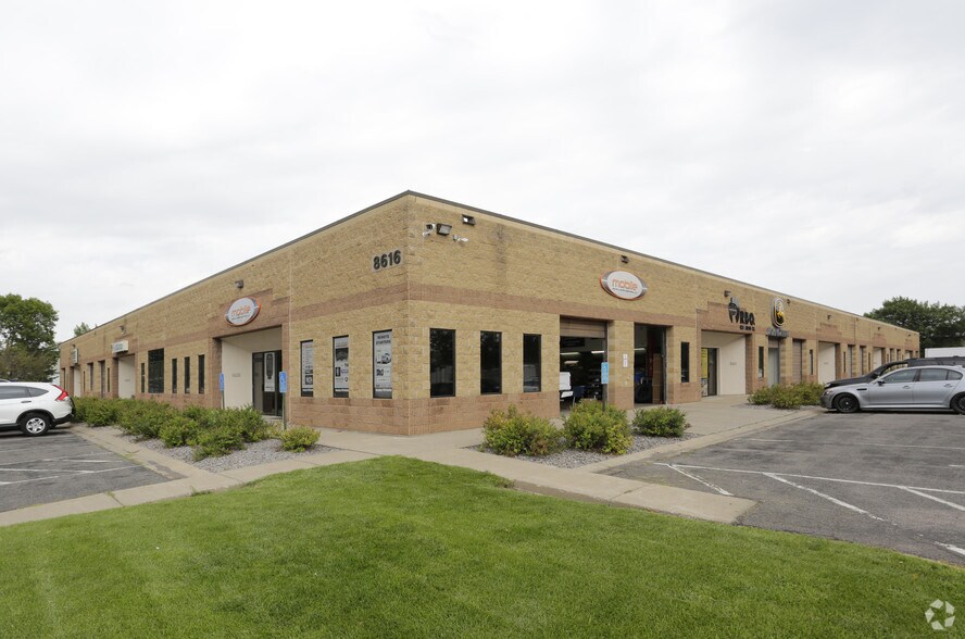 More Photos Of 8616 Xylon Ave N, Brooklyn Park Light Manufacturing For Lease