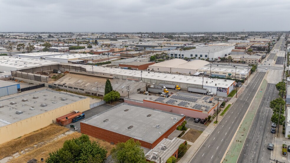 More Photos Of 355 W Alondra Blvd, Gardena Manufacturing For Sale