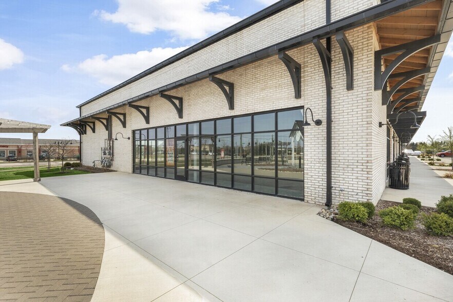 More Photos Of 15966 Spring Mill Rd, Westfield Unknown For Lease