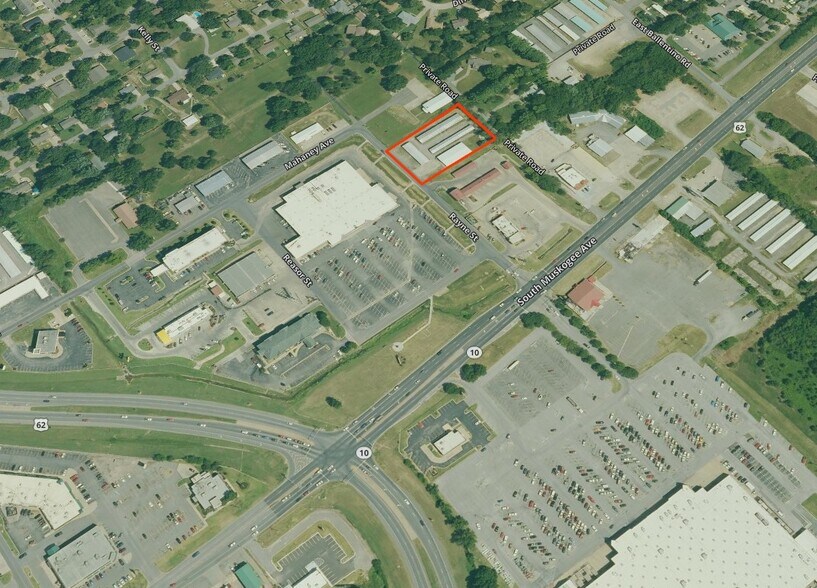 More Photos Of 200 E Rayne St, Tahlequah Self Storage For Sale