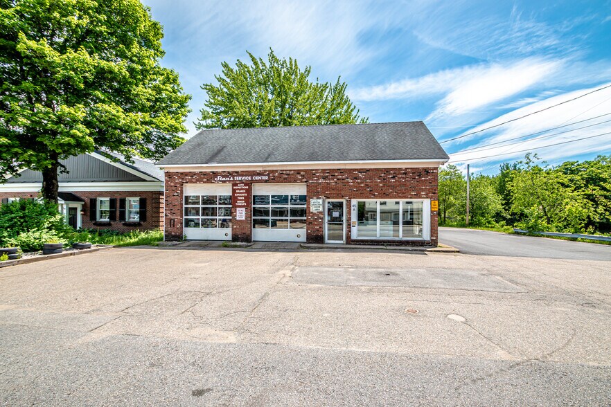 More Photos Of 45 Main St, Conway Auto Repair For Sale