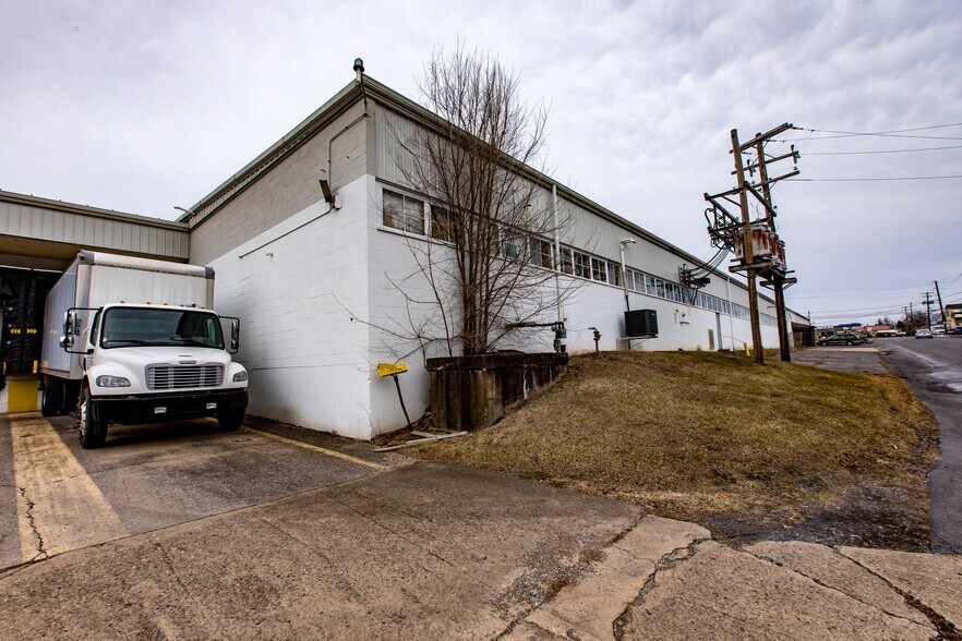 More Photos Of 899 Maple St, Lock Haven Manufacturing For Lease
