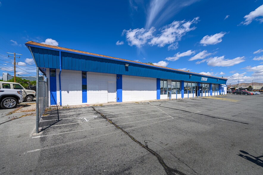 More Photos Of 295 Kietzke Ln, Reno General Retail For Lease