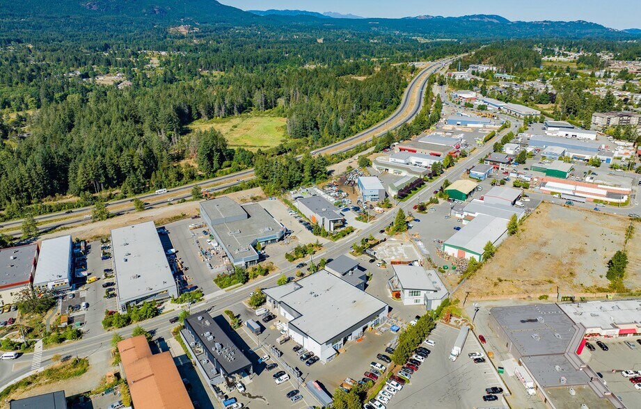 More Photos Of 1920 Boxwood Rd, Nanaimo Warehouse For Sale