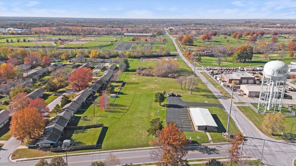 More Photos Of 502 W Markey Rd, Belton Medical For Lease