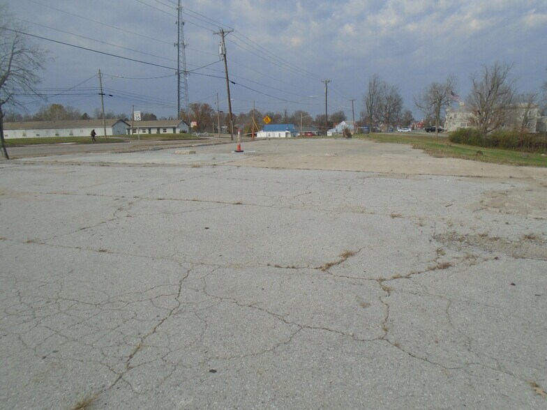 More Photos Of 546 Main st, Madisonville Land For Sale