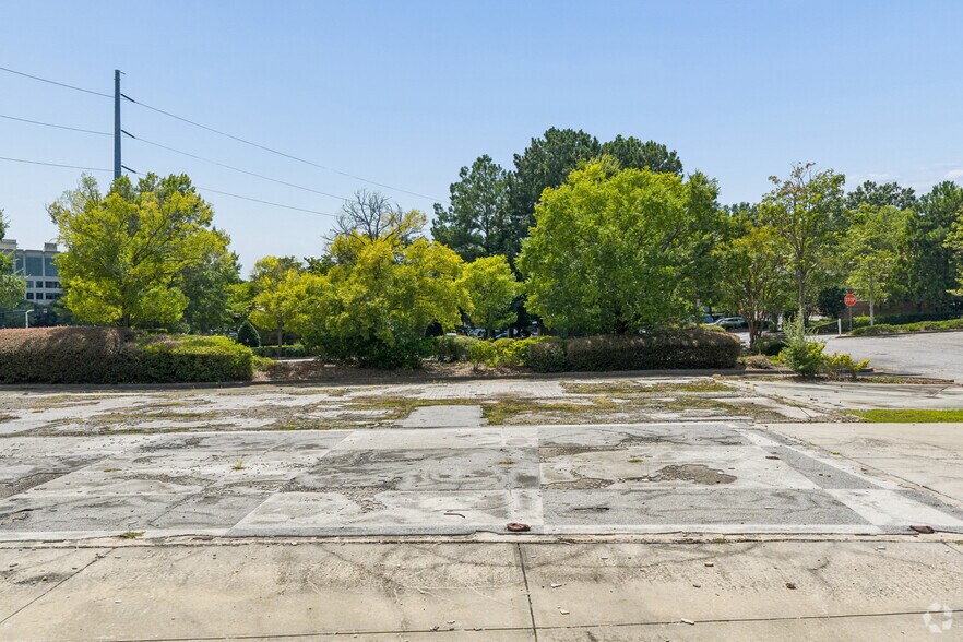 More Photos Of 11556 Rainwater Dr, Alpharetta Land For Sale
