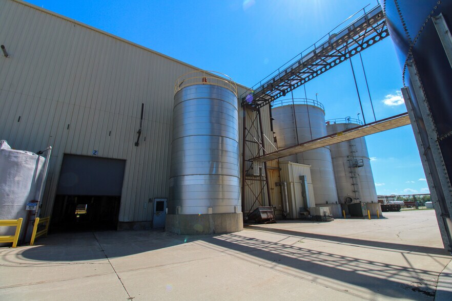 More Photos Of 6059 159th St, Galva Food Processing For Sale