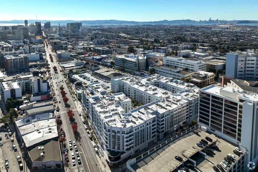 More Photos Of 3093 Broadway, Oakland Apartments For Lease