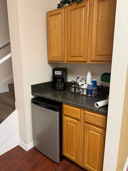 More Photos Of 122 Nesbit St, Punta Gorda Office For Lease