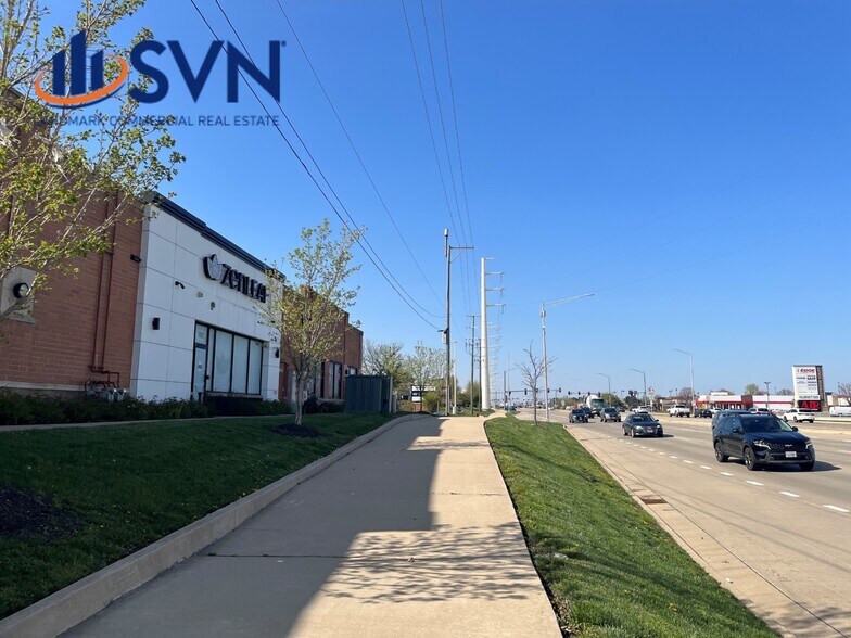 More Photos Of 740 N Illinois Route 59, Aurora Storefront For Lease