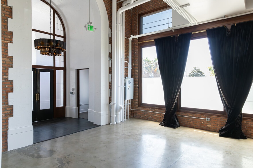 More Photos Of 691 Mill St, Los Angeles Apartments For Lease