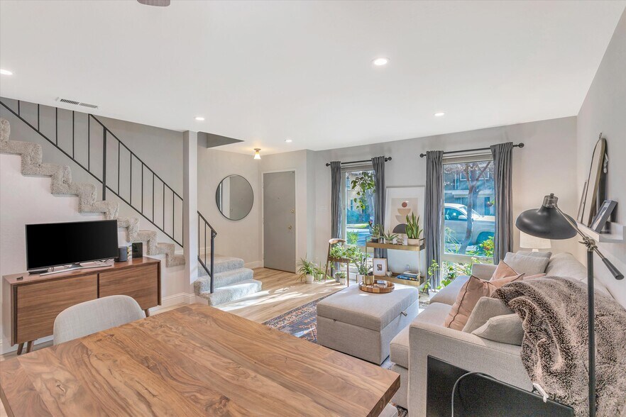 More Photos Of 331 Poe St, Palo Alto Apartments For Sale