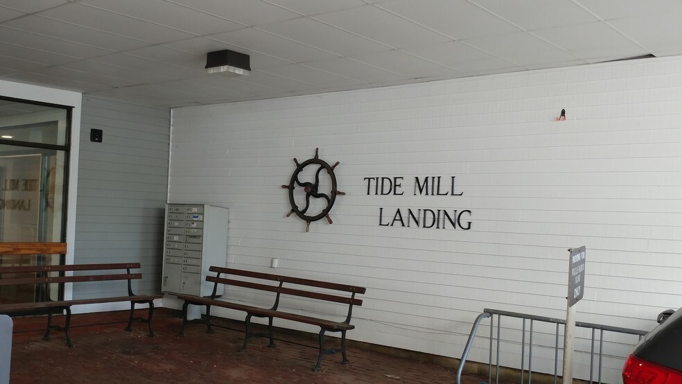 More Photos Of 2425 Post Rd, Southport Office For Lease