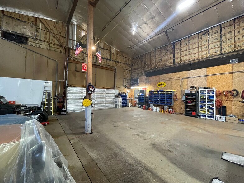 More Photos Of 9970 Cienega Rd, Hollister Warehouse For Lease