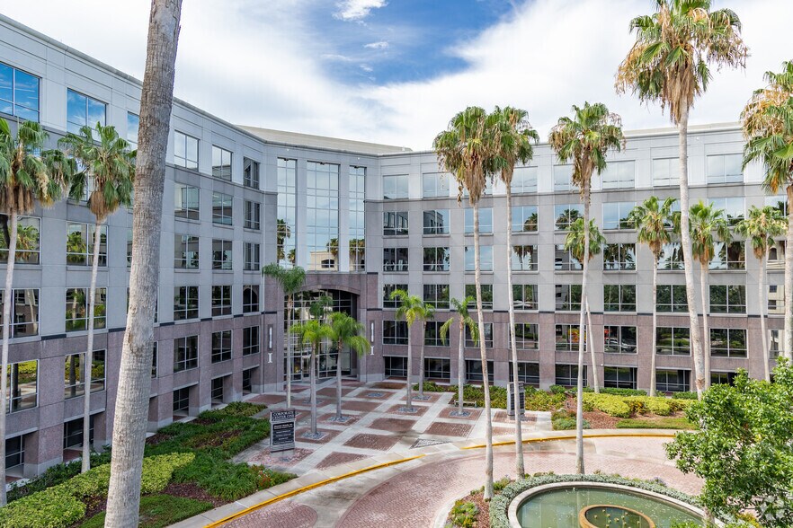 More Photos Of 2202 N Westshore Blvd, Tampa Coworking Space