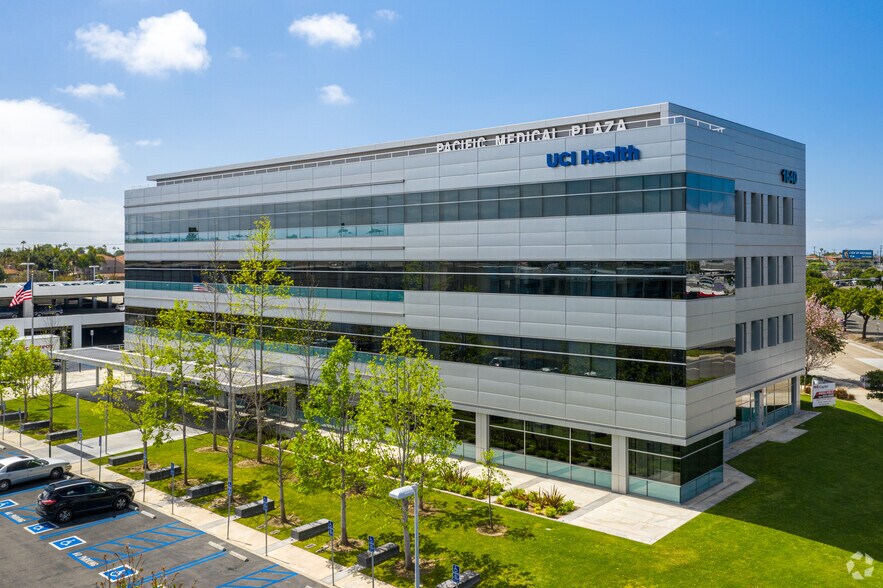 1640 Newport Blvd, Costa Mesa, CA 92627 Medical Office For Lease