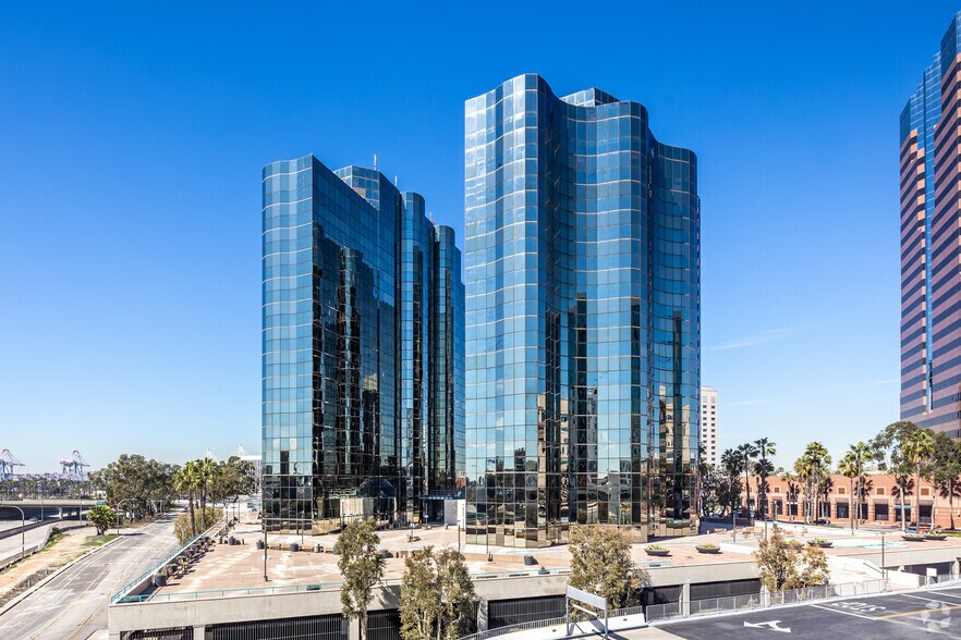 More Photos Of 300 Oceangate, Long Beach Office For Lease