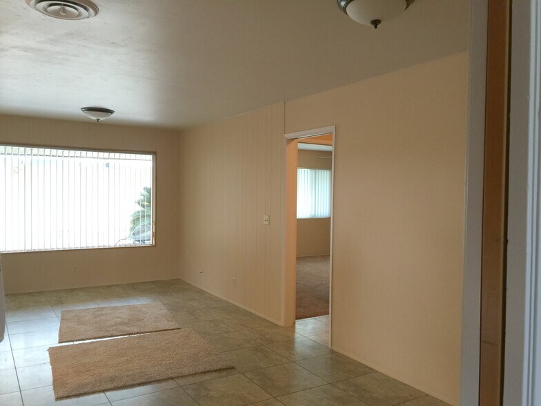 More Photos Of 491 S Simpson Ave, Hemet Multifamily For Sale