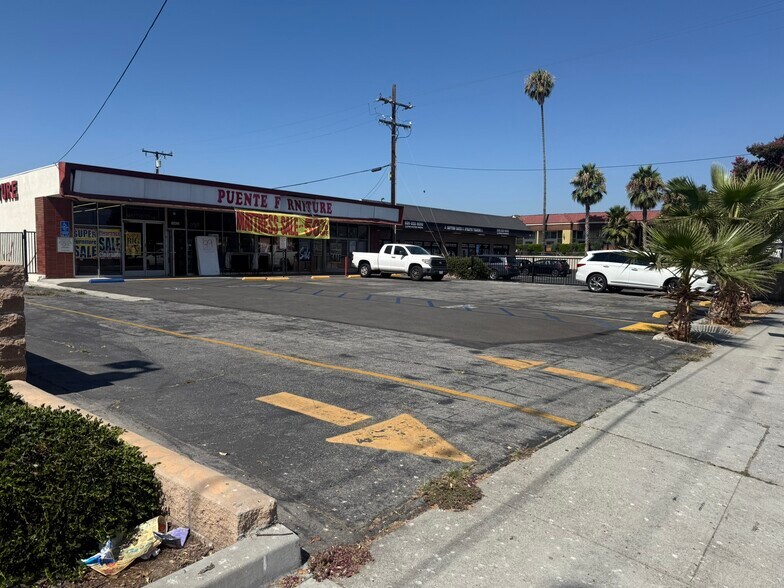 More Photos Of 15430 Francisquito Ave, La Puente Freestanding For Sale