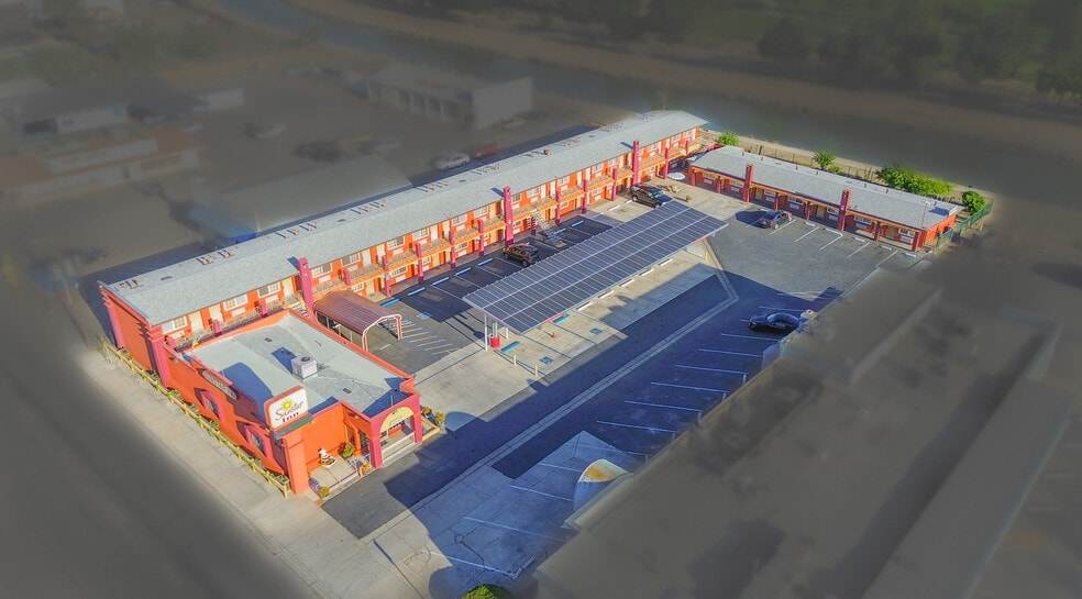 More Photos Of 839 W Pacheco Blvd, Los Banos Hotel For Sale