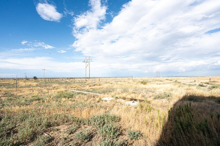 More Photos Of 2831 59th Ln, Boone Specialty For Sale