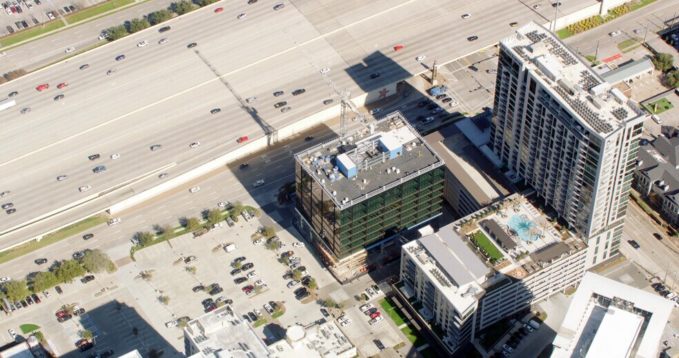 More Photos Of 9753 Katy Fwy, Houston Office For Lease