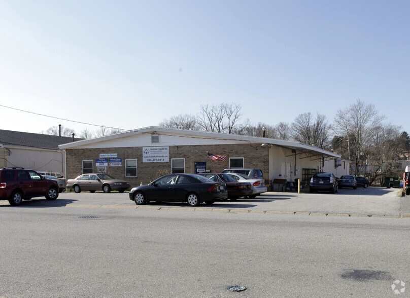 Primary Photo Of 12 Germay Dr, Wilmington Light Manufacturing For Sale