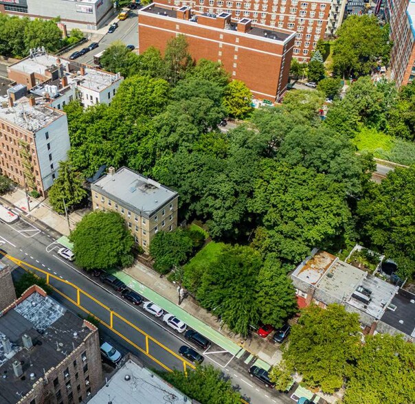 More Photos Of 3817 Bailey Ave, Bronx Land For Sale