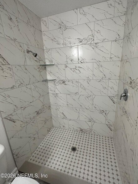More Photos Of 619 Linwood Ave, Jacksonville Specialty For Sale
