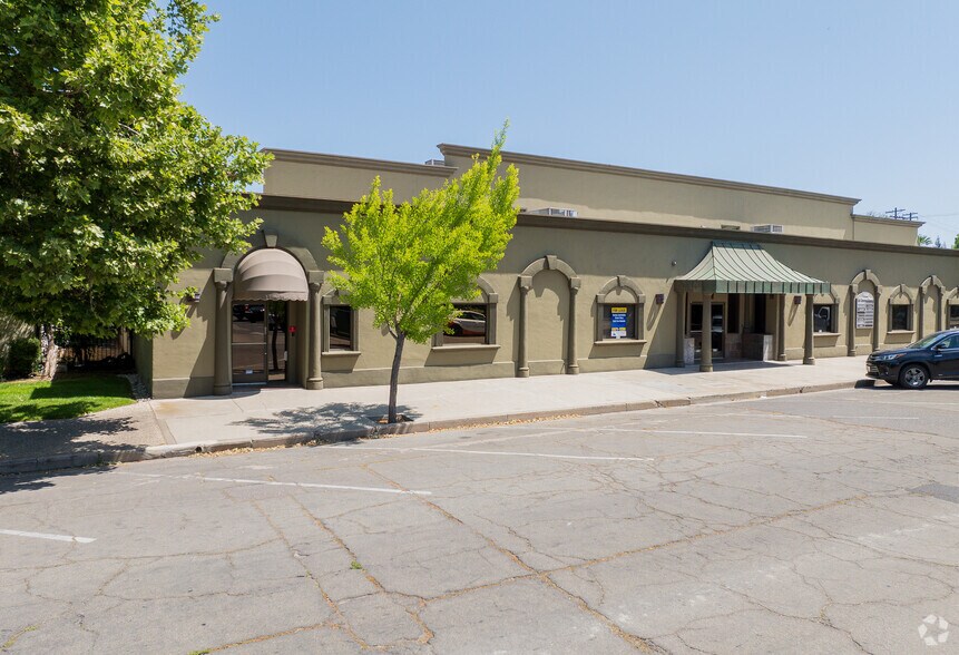 More Photos Of 1120 13th St, Modesto Loft Creative Space For Lease