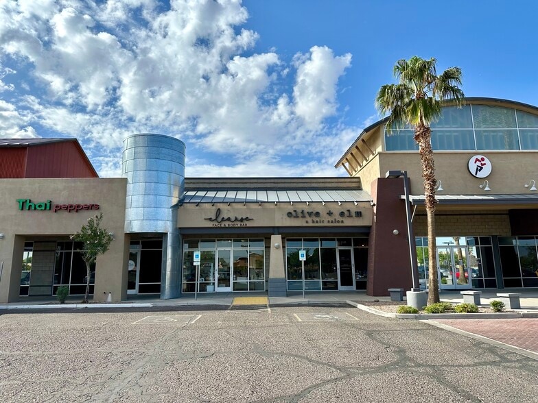 More Photos Of 211 E Warner Rd, Gilbert Unknown For Lease