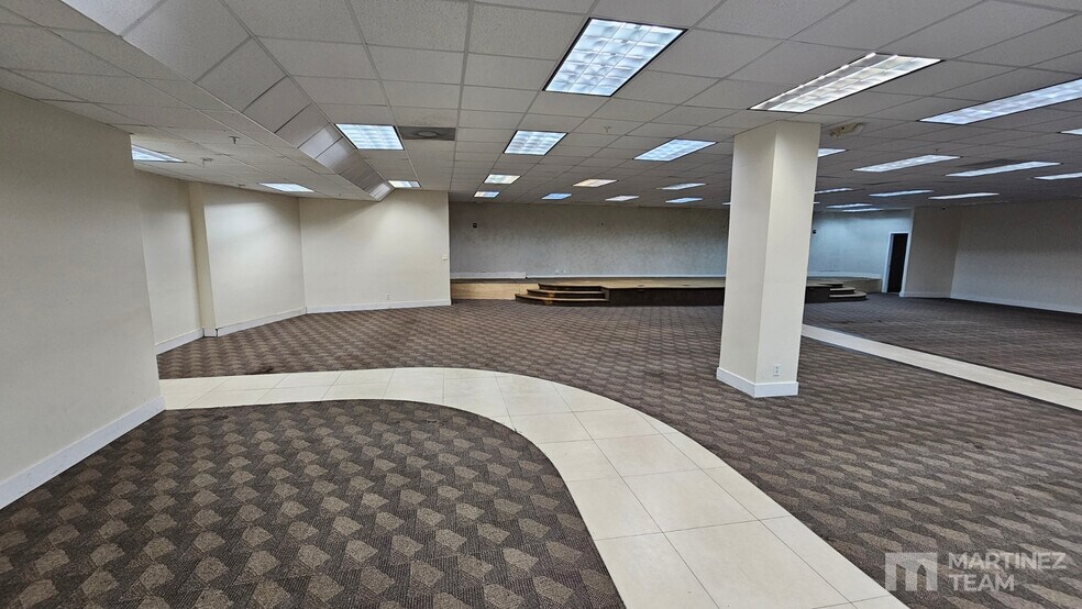 More Photos Of 4350 W Hallandale Beach Blvd, Pembroke Park Office For Lease