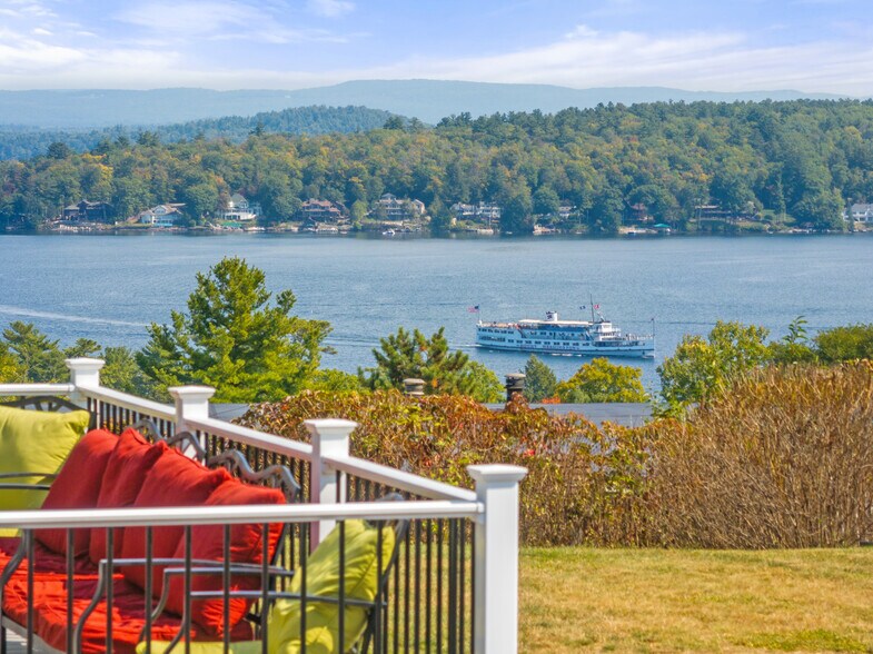 More Photos Of 291 Endicott St N, Laconia Hotel For Sale